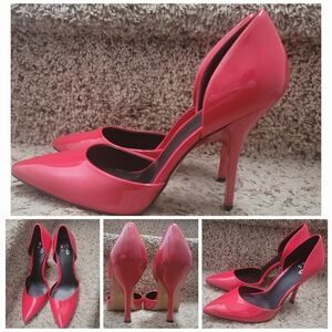 low heeled red shoes Size 10M